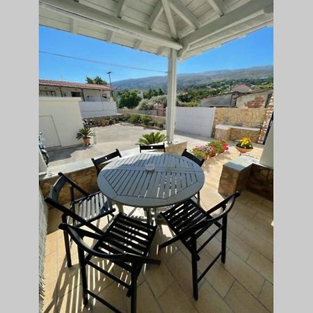Panos Rooms Modern 3-Bedroom Apartment Ándros エクステリア 写真